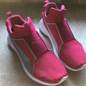Puma sneakers Size US 6C